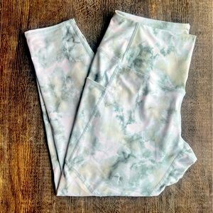Blue and Green Cloud Crop Leggings